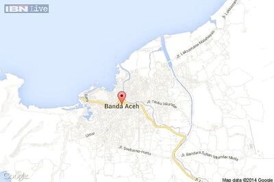 Indonesians hope to find son lost in tsunami after reunion with daughter