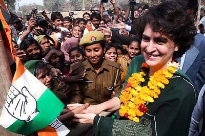 Priyanka Gandhi campaigns for Rahul, asks people not to vote for 'outsiders'