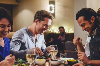 3 Places To Visit This Weekend For A Meal