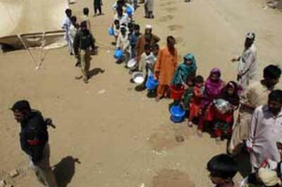 UN seeks $543 million for displaced Pakistanis