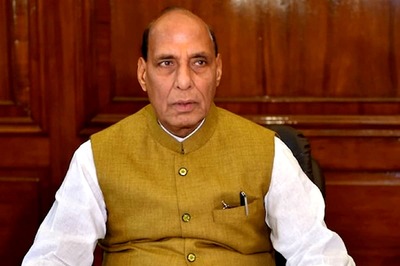 India Never Resorts to Any Aggression But Prepared to Give Befitting Reply if Provoked or Threatened: Rajnath in Ladakh