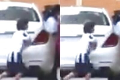 Shah Rukh Khan's Son AbRam Gets Snapped by Paparazzi, Fans Say 'Leave the Child Alone'