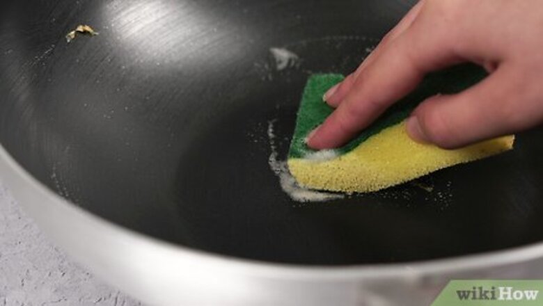 How to Season a Wok