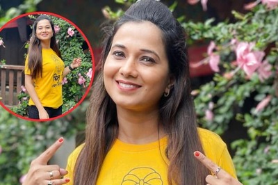 Marathi Actress Radha Sagar Looks Cool in Yellow Graphic T-Shirt