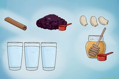 How to Treat Colds With Elderberry