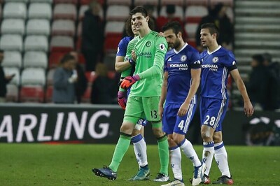 Chelsea Win 10 in a Row to Go 6 Points Clear at the Top