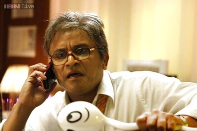 Annu Kapoor gears up for satire 'Muavza'