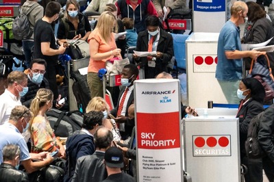 Do Travel Bans Help? 'Knee-Jerk' Move Can Delay But Not Prevent Omicron Variant Spread, Say Experts