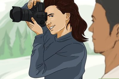 How to Get an Aquarius Man to Chase You