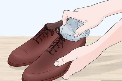 How to Widen Leather Shoes