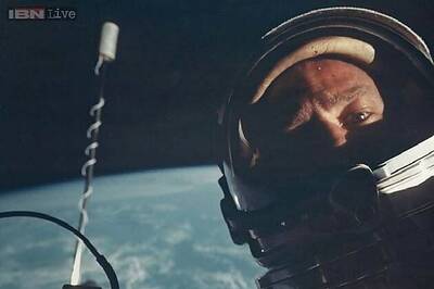 The first 'space selfie' from 1966 sells for around 6,000 pounds at auction