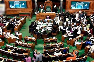 Parliament Passes Bill to Punish Bribe Givers, Along With Takers