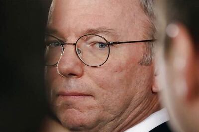 Google chairman 'respects' but disagrees on privacy