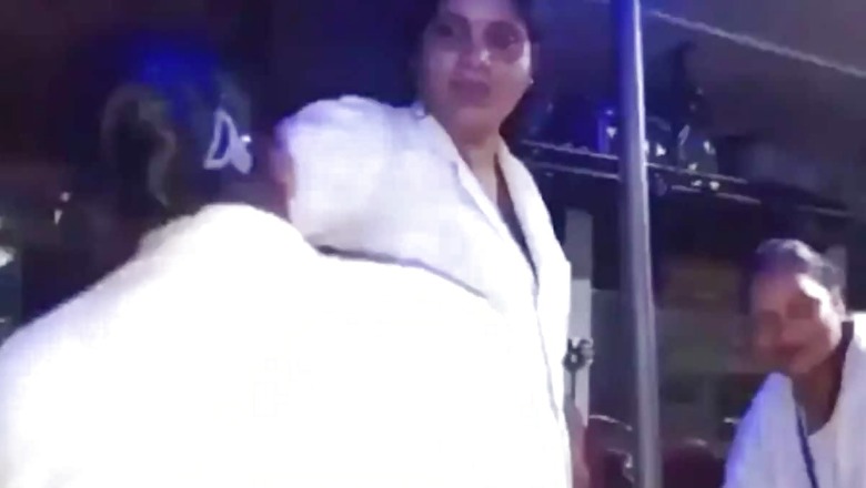 UP Woman, En Route Delhi, Delivers Baby On Bus With Husband's Help