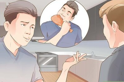 How to Help a Friend Who Has an Eating Disorder