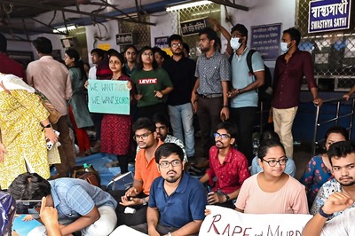 West Bengal Replaces Key Health Official Amid Protests Over Doc's Rape, Murder