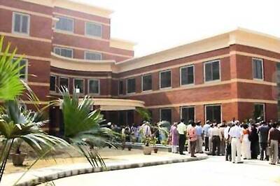 CPM welcomes restoration of Delhi University's 3-year undergraduate course