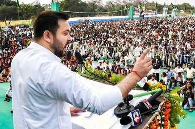 Bihar Election 2020 Hightlights: Tejashwi Gets EC Notice for Flouting Rules Related to Publication of Criminal Cases