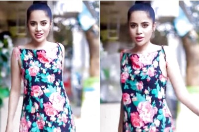Urfi Javed's Fans Go 'Haye Garmi' After Bigg Boss OTT Fame Poses In a Floral Outfit