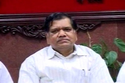 Shettar to meet Rajnath Singh amidst Karnataka crisis