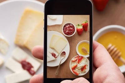 Woman Says 'I Feel Cheated' After Friend Focuses On Making Reels Instead Of Enjoying Meal