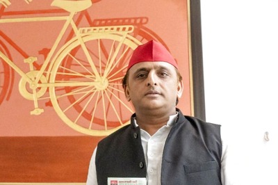 After Dissolving All Party Fronts, SP Chief Akhilesh Yadav Kicks Off State-wide Membership Drive