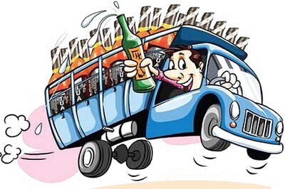 Chennai: Driver makes off with Rs 14 lakh booze