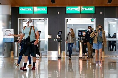 New $1.7B Los Angeles International Airport Concourse Opens