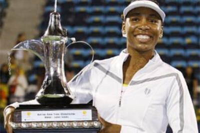 Venus beats Razzano in Dubai to win 40th title