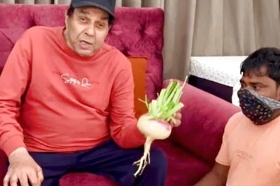 Video: Dharmendra Jokes With Man Who Grew Turnips at his Farm
