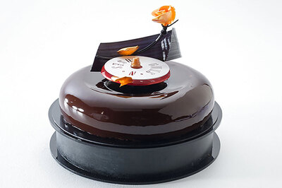 Man Accused of Stealing 1,020 Pastries Worth Rs 64 Lakh from New York Bakery