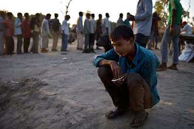 Coronavirus Hammers Indian Economy, Could Push 260 Million Citizens to Poverty: Research