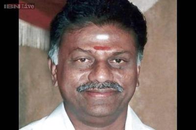 O Panneerselvam shifts to CM seat in Tamil Nadu Assembly