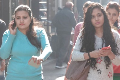 Delhi University Students Demand Cancelation of Online Exams, Reopening of Campus