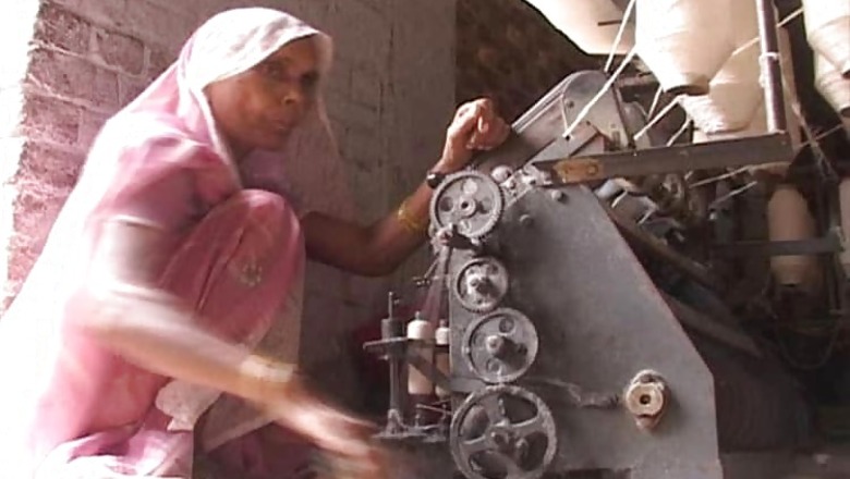 Khadi to create 19.5 lakh jobs in 2016-17: Kalraj Mishra