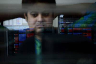 Sensex Slips 133 Points; Nifty Below 10,200 Mark in Early Trade