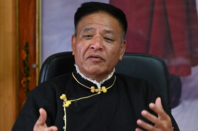 China's Policies Are 'Like a Python Squeezing Us Out of Our Breath Slowly', Says Tibetan Exiled Leader