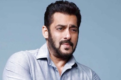 Salman Khan Celebrates 35 Years In Bollywood, Says It Passed In A Jiffy; 'Went By Like 35 Days'
