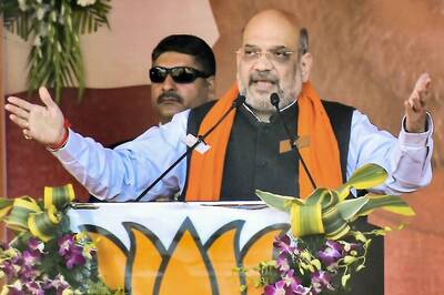Protesters Release Black Balloons ahead of Amit Shah's Hubballi Visit