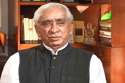 President poll: Jaswant Singh meets Mulayam