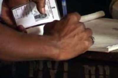 64 pc turnout in Phase II of WB polls