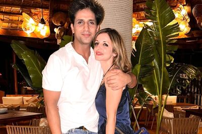 Sussanne Khan Smiles As Rumoured Beau Arslan Goni Holds Her Close, Ex Hrithik Roshan Reacts