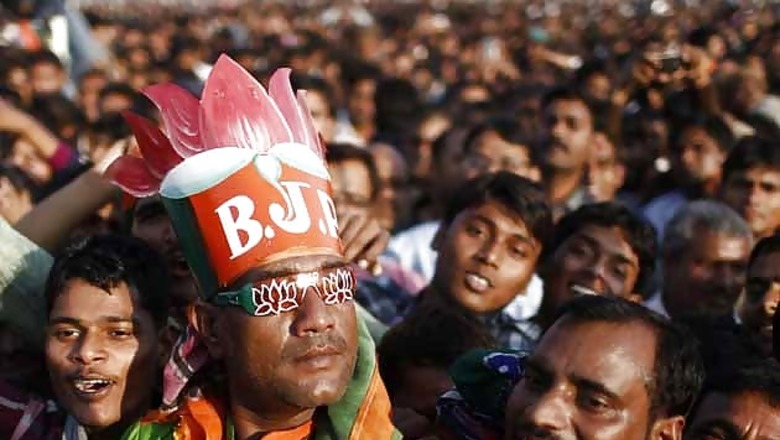 LS polls: Political parties continue slogan war to woo voters