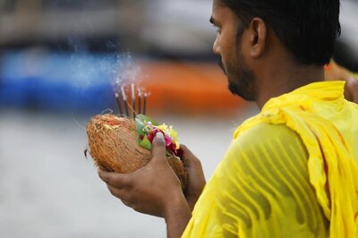 Aaj Ka Panchang for February 12: Know about Tithi, Nakshatra, Abhijit Muhurat & Other Details of the Day