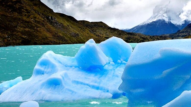 Iceland Students See Chilling Reality of Melting Glacier