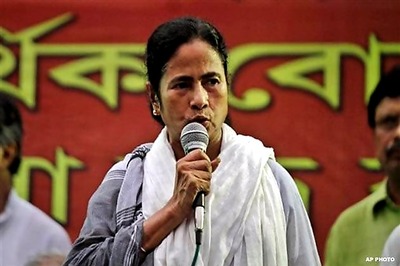 'Delhi Police blames Mamata for fiasco outside Planning Commission'