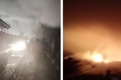 Fire Breaks Out in Forest Near Modi Mill in Delhi's Okhla, Causes Traffic Snarls