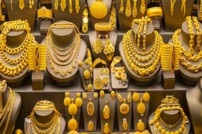 Gold Price Falls In India: Check 24 Carat Rate In Your City On February 10