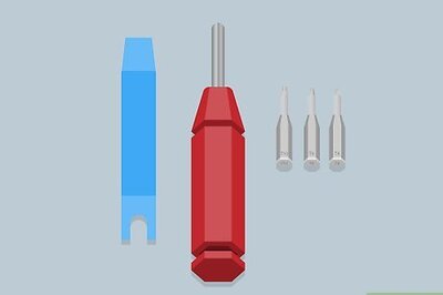 How to Open an Xbox One Console