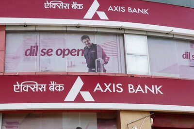 Axis Bank Q2 Results Preview: Net Profit Likely To Jump Up To 50% YoY, NII May Rise By 25%
